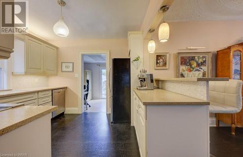 21 Brock Street, Kitchener, ON - Indoor Photo Showing Kitchen