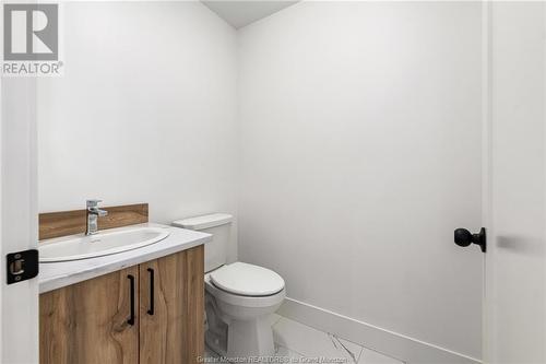 169 Elsliger St, Dieppe, NB - Indoor Photo Showing Bathroom