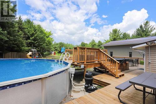 952 Frontenac St, Sault Ste. Marie, ON - Outdoor With Above Ground Pool With Deck Patio Veranda