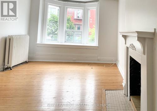 817 Bloor Street W, Toronto, ON - Indoor Photo Showing Other Room