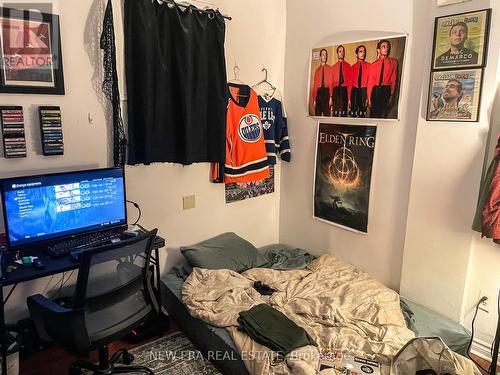 817 Bloor Street W, Toronto, ON - Indoor Photo Showing Bedroom With Fireplace