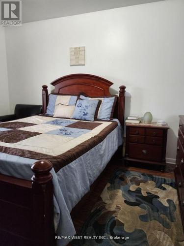 99 Stavely Crescent, Toronto, ON - Indoor Photo Showing Bedroom