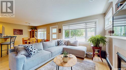 2665 Garnet Street, Regina, SK - Indoor Photo Showing Living Room