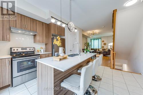 69 Edward Horton Crescent, Toronto (Islington-City Centre West), ON - Indoor Photo Showing Kitchen With Stainless Steel Kitchen With Double Sink With Upgraded Kitchen