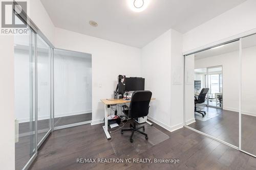 1808 - 58 Orchard View Boulevard, Toronto, ON - Indoor