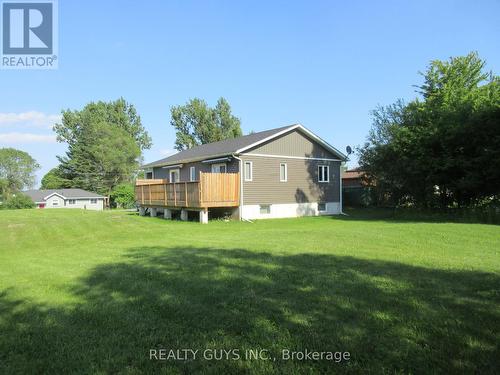 223 Crosby Drive, Kawartha Lakes, ON - Outdoor With Backyard