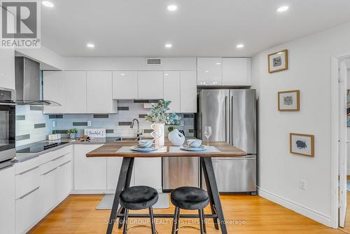 316 - 60 Southport Street, Toronto, ON - Indoor Photo Showing Kitchen