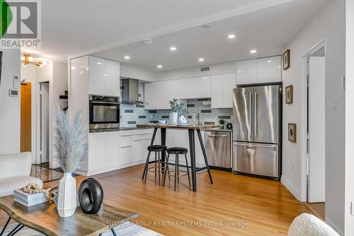 316 - 60 Southport Street, Toronto, ON - Indoor Photo Showing Kitchen