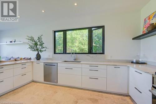 1480 Mannheim Road, Mannheim, ON - Indoor Photo Showing Kitchen