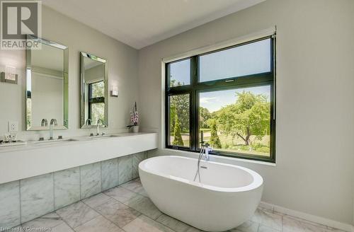 1480 Mannheim Road, Mannheim, ON - Indoor Photo Showing Bathroom