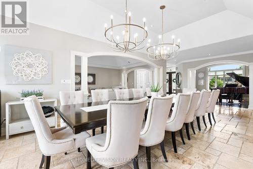 29 Grandview Crescent, Bradford West Gwillimbury, ON - Indoor Photo Showing Dining Room