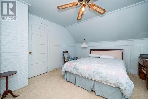 11 Hillcrest Avenue, Deep River, ON - Indoor Photo Showing Bedroom