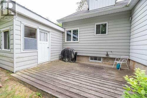 11 Hillcrest Avenue, Deep River, ON - Outdoor With Exterior
