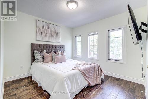 71 Queensbridge Drive, Vaughan, ON - Indoor Photo Showing Bedroom