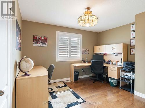 34 Teramo Court, Hamilton, ON - Indoor Photo Showing Office