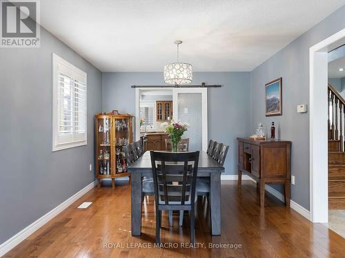 34 Teramo Court, Hamilton, ON - Indoor Photo Showing Dining Room