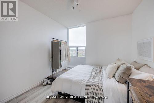 910 - 1210 Radom Street, Pickering, ON - Indoor Photo Showing Bedroom