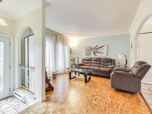 Salon - 3261 Rue Carmina, Laval (Fabreville), QC - Indoor Photo Showing Living Room