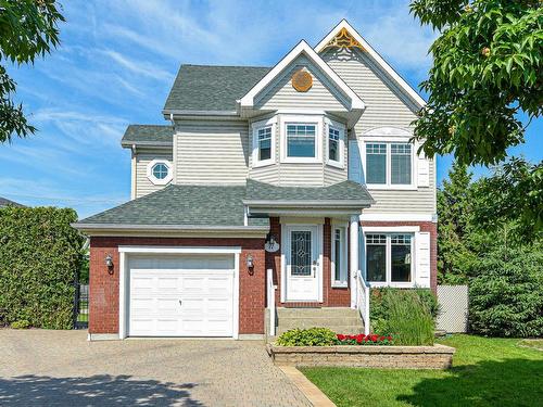 Frontage - 11 Rue Daubigny, Candiac, QC - Outdoor With Facade