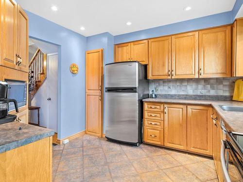 Kitchen - 11950 Av. Pierre-Baillargeon, Montréal (Rivière-Des-Prairies/Pointe-Aux-Trembles), QC - Indoor Photo Showing Kitchen