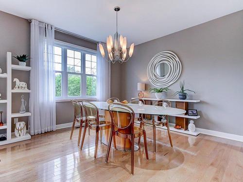 Dining room - 4037 Rue Des Bolets, Saint-Bruno-De-Montarville, QC - Indoor Photo Showing Dining Room