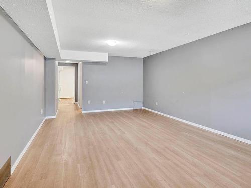 2548 Skeena Drive, Kamloops, BC - Indoor Photo Showing Other Room