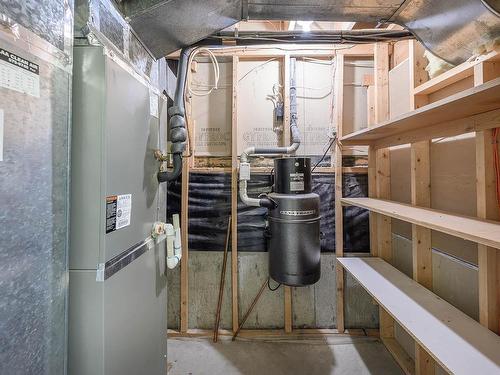 2548 Skeena Drive, Kamloops, BC - Indoor Photo Showing Basement