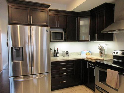 1556 Bann Street, Merritt, BC - Indoor Photo Showing Kitchen With Upgraded Kitchen