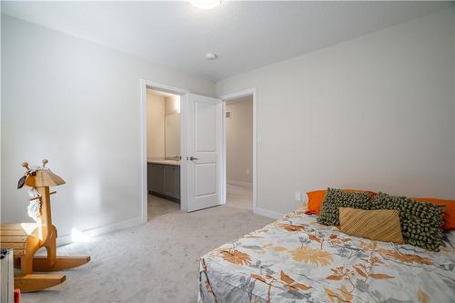 82 Sundin Drive, Caledonia, ON - Indoor Photo Showing Bedroom