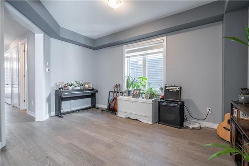 82 Sundin Drive, Caledonia, ON - Indoor Photo Showing Other Room