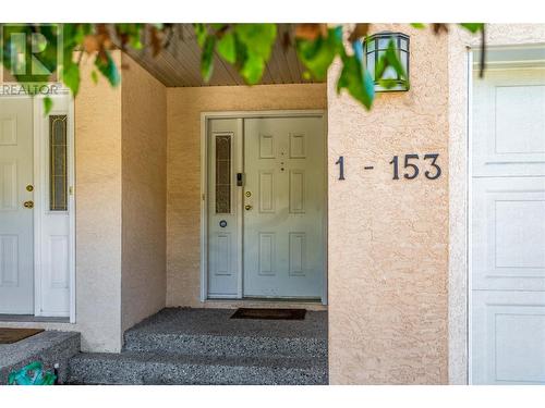 153 Snowsell Street Unit# 1, Kelowna, BC - Outdoor With Exterior