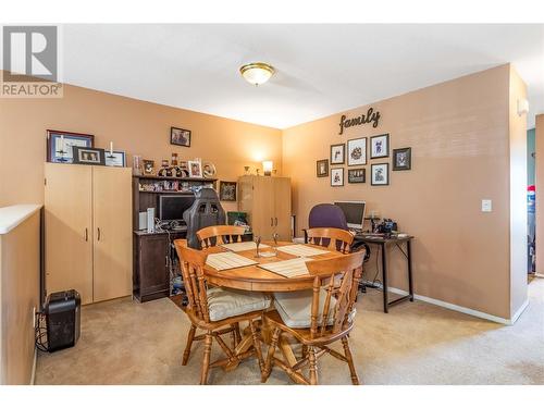 153 Snowsell Street Unit# 1, Kelowna, BC - Indoor Photo Showing Dining Room