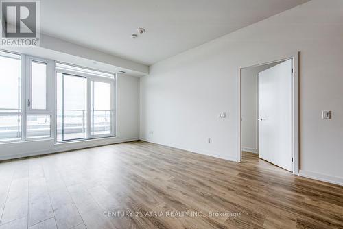 705 - 150 Logan Avenue, Toronto, ON - Indoor Photo Showing Other Room