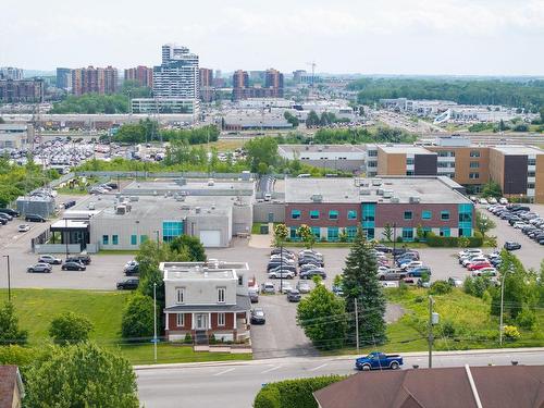 Vue d'ensemble - 3346 Boul. St-Elzear O., Laval (Chomedey), QC - Outdoor With View