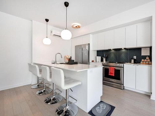 Kitchen - 7-2778 Rue Gilford, Montréal (Rosemont/La Petite-Patrie), QC - Indoor Photo Showing Kitchen With Upgraded Kitchen