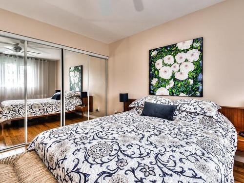 Chambre Ã  coucher principale - 4050 Av. Maupassant, Brossard, QC - Indoor Photo Showing Bedroom