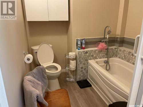 118 2Nd Street E, Lafleche, SK - Indoor Photo Showing Bathroom