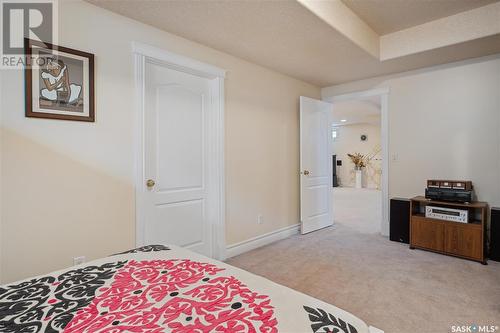 621 Brookhurst Court, Saskatoon, SK - Indoor Photo Showing Bedroom