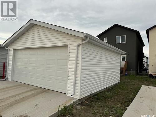 629 Feheregyhazi Boulevard, Saskatoon, SK - Outdoor With Exterior