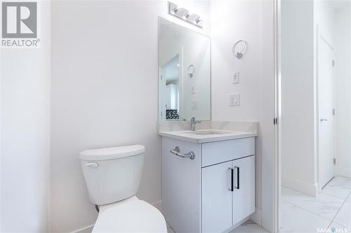 629 Feheregyhazi Boulevard, Saskatoon, SK - Indoor Photo Showing Bathroom