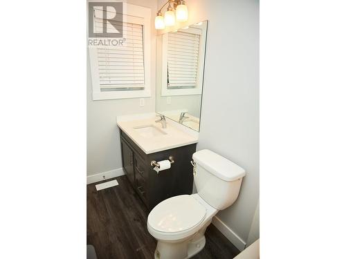 302 6798 Westgate Avenue, Prince George, BC - Indoor Photo Showing Bathroom