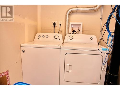 302 6798 Westgate Avenue, Prince George, BC - Indoor Photo Showing Laundry Room