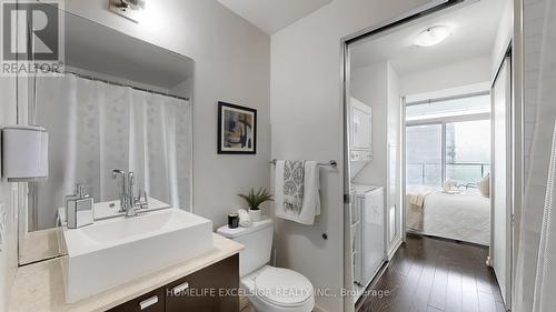 2502 - 103 The Queensway Avenue, Toronto, ON - Indoor Photo Showing Bathroom