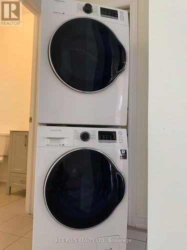 29 Vinod Road, Markham (Cornell), ON - Indoor Photo Showing Laundry Room