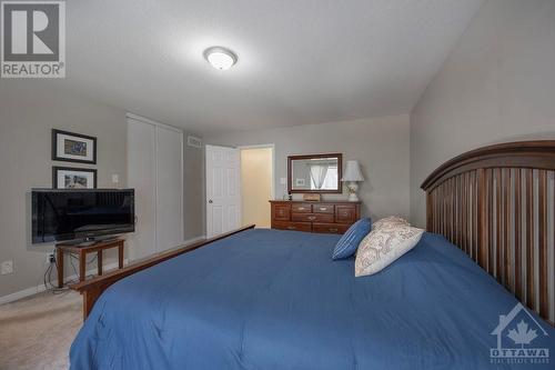 510 Woodchase Street, Ottawa, ON - Indoor Photo Showing Bedroom