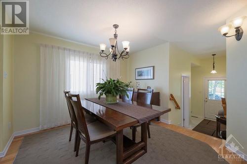 510 Woodchase Street, Ottawa, ON - Indoor Photo Showing Dining Room