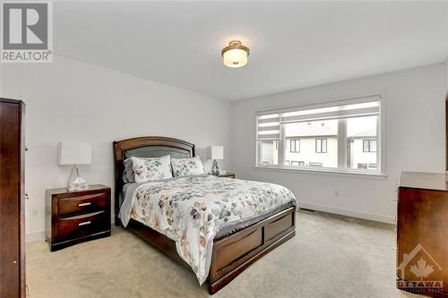 1021 Hydrangea Avenue, Ottawa, ON - Indoor Photo Showing Bedroom