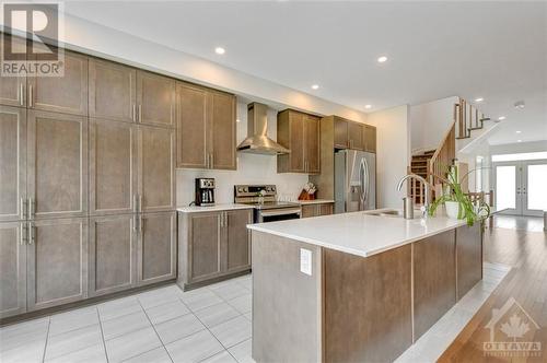 1021 Hydrangea Avenue, Ottawa, ON - Indoor Photo Showing Kitchen With Stainless Steel Kitchen With Upgraded Kitchen