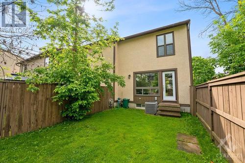 16 Larkshire Lane Unit#D, Ottawa, ON - Outdoor With Exterior