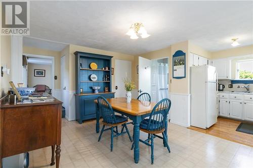 921 Front Mountain Road, Moncton, NB - Indoor Photo Showing Dining Room